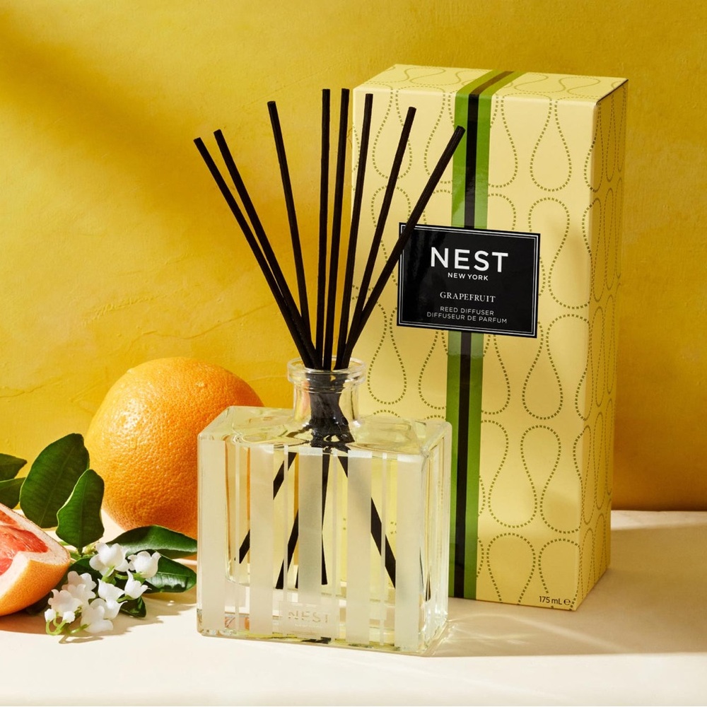 NEST New York Grapefruit Reed Diffuser+Votive Candle Bundle F/S NEW IN BOXES! - Picture 10 of 11